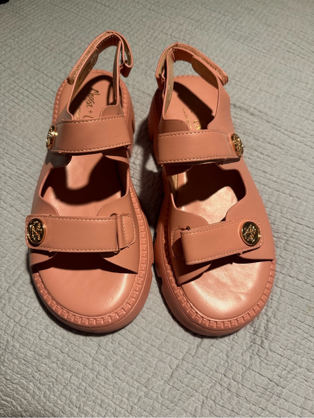 Beautiful strap sandals